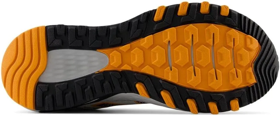 New Balance mens 410 V8